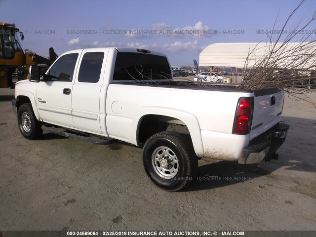 1GCHC29194E124116 - 2004 CHEVROLET SILVERADO C2500 HEAVY DUTY WHITE photo 3