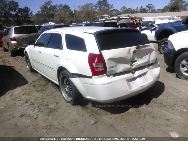 2D4FV47T27H642862 - 2007 DODGE MAGNUM SE WHITE photo 3