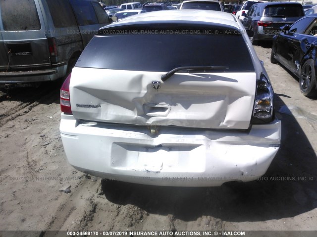 2D4FV47T27H642862 - 2007 DODGE MAGNUM SE WHITE photo 6