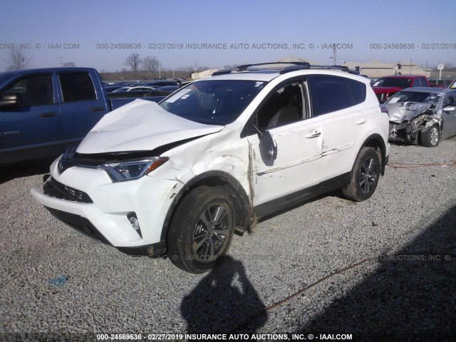 JTMRFREV3JD248073 - 2018 TOYOTA RAV4 ADVENTURE/XLE 白色 照片 2