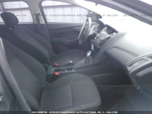 1FADP3E20HL210381 - 2017 FORD FOCUS S GRAY photo 5