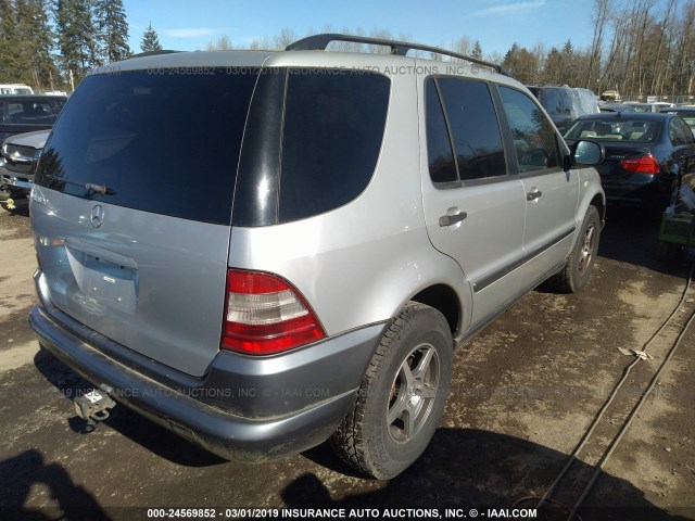 4JGAB54E4WA041893 - 1998 MERCEDES-BENZ ML 320 SILVER photo 4