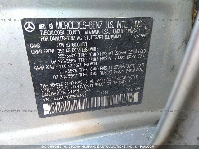 4JGAB54E4WA041893 - 1998 MERCEDES-BENZ ML 320 SILVER photo 9