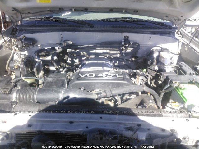 5TDZT34A24S234985 - 2004 TOYOTA SEQUOIA SR5 SILVER photo 5