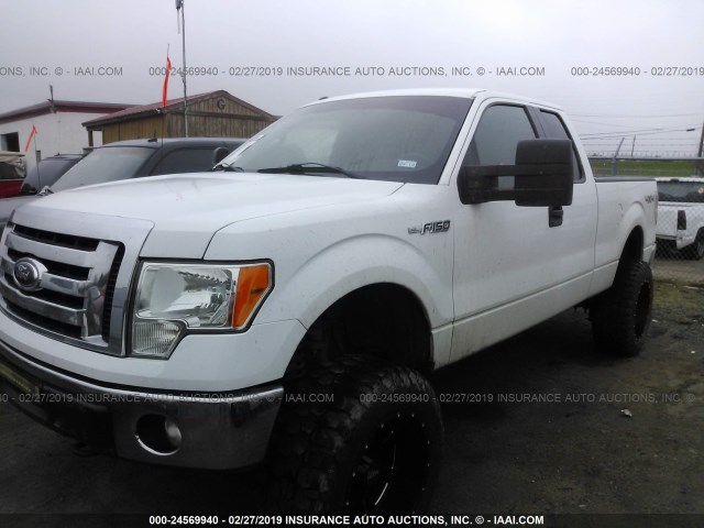 1FTFX1EF8BFD38805 - 2011 FORD F150 SUPER CAB WHITE photo 2