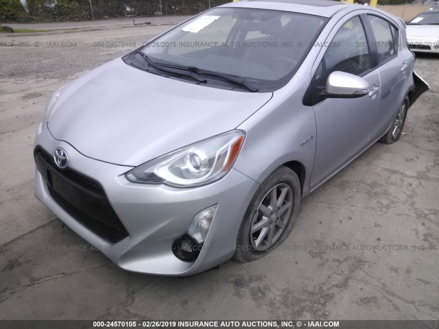 JTDKDTB31G1124076 - 2016 TOYOTA PRIUS C SILVER photo 2