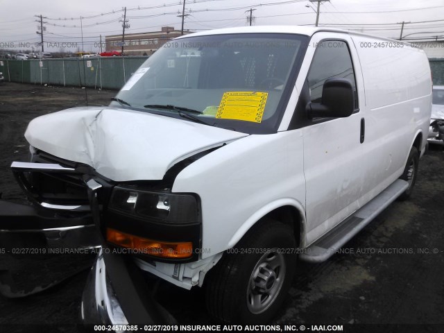 1GTW7AFG5J1911999 - 2018 GMC SAVANA G2500 WHITE photo 2