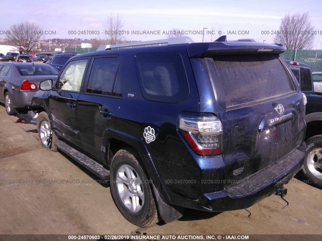 JTEBU5JRXJ5496092 - 2018 TOYOTA 4RUNNER SR5 PREM/LTDL/TRAIL/TRD Niebieski zdjęcie 3