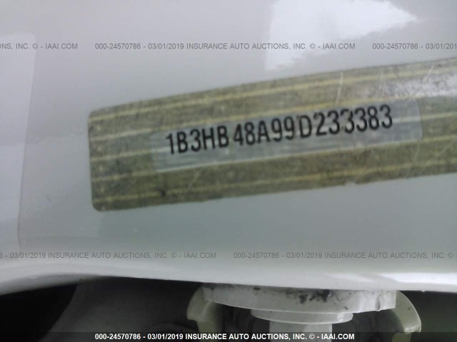 1B3HB48A99D233383 - 2009 DODGE CALIBER SXT WHITE photo 9