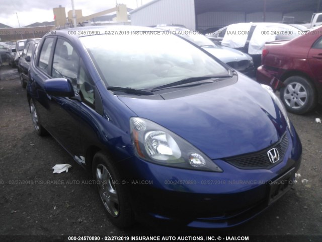 JHMGE8H3XDC041882 - 2013 HONDA FIT BLUE photo 1