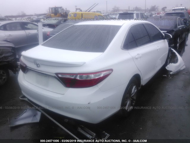 4T1BF1FKXGU243593 - 2016 TOYOTA CAMRY LE/XLE/SE/XSE 白色 照片 4
