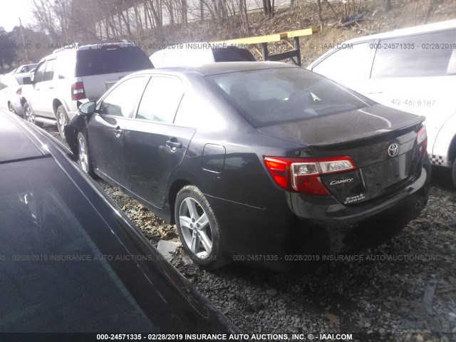4T1BF1FKXEU761717 - 2014 TOYOTA CAMRY L/SE/LE/XLE BLACK photo 3