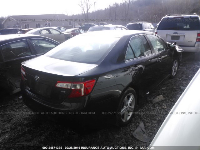 4T1BF1FKXEU761717 - 2014 TOYOTA CAMRY L/SE/LE/XLE BLACK photo 4