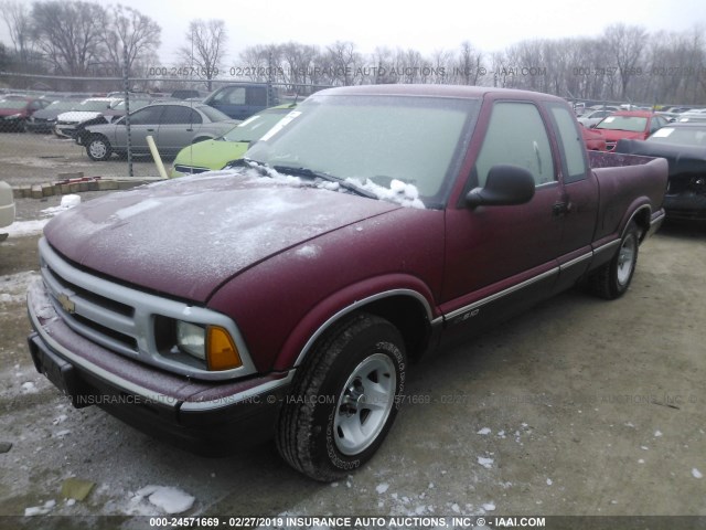 1GCCS1945TK222609 - 1996 CHEVROLET S TRUCK S10 RED photo 2