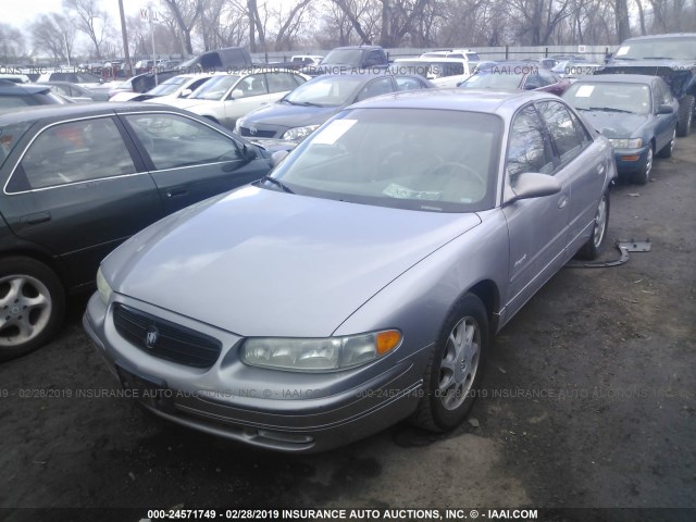 2G4WF5214W1587856 - 1998 BUICK REGAL GS SILVER photo 2