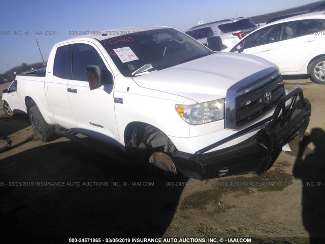 5TFUW5F11AX142752 - 2010 TOYOTA TUNDRA DOUBLE CAB SR5 WHITE photo 1