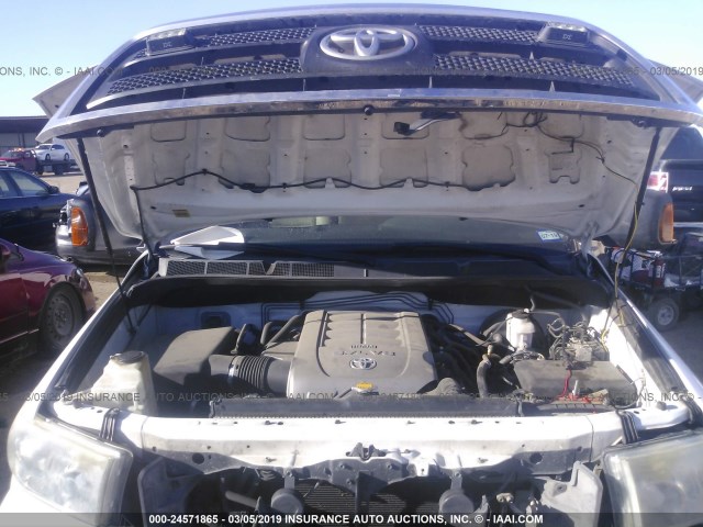 5TFUW5F11AX142752 - 2010 TOYOTA TUNDRA DOUBLE CAB SR5 WHITE photo 10