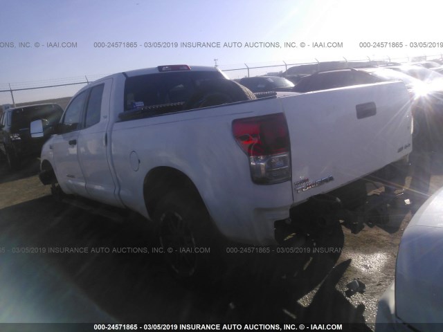 5TFUW5F11AX142752 - 2010 TOYOTA TUNDRA DOUBLE CAB SR5 WHITE photo 3