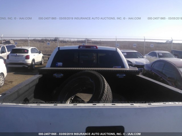 5TFUW5F11AX142752 - 2010 TOYOTA TUNDRA DOUBLE CAB SR5 WHITE photo 8