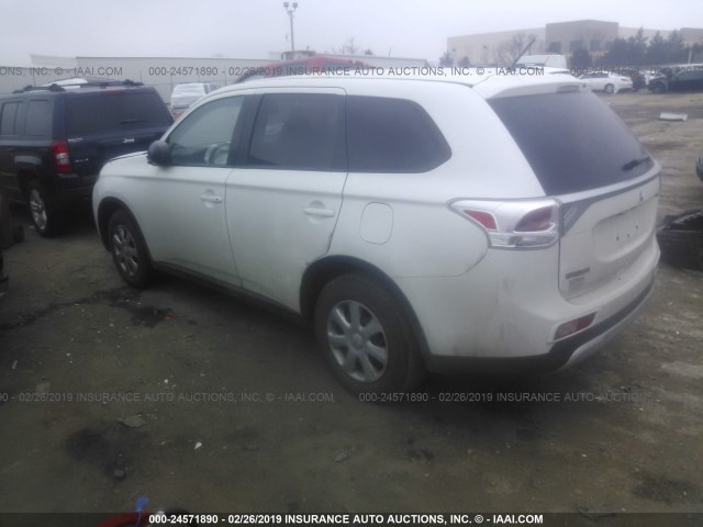 JA4AD2A36FZ006171 - 2015 MITSUBISHI OUTLANDER ES WHITE photo 3