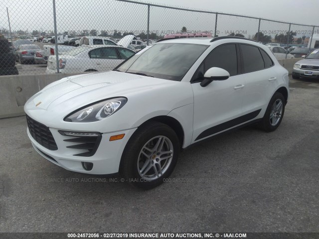 WP1AA2A53HLB07639 - 2017 PORSCHE MACAN WHITE photo 2