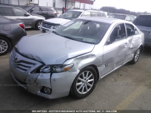 4T1BF3EK0AU504959 - 2010 TOYOTA CAMRY SE/LE/XLE 银色 照片 2