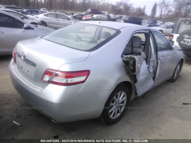 4T1BF3EK0AU504959 - 2010 TOYOTA CAMRY SE/LE/XLE 银色 照片 4