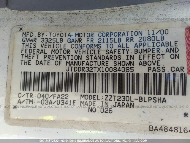 JTDDR32TX10084085 - 2001 TOYOTA CELICA GT WHITE photo 9