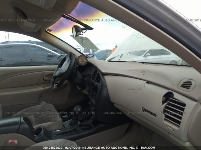 2G1WW12E349182336 - 2004 CHEVROLET MONTE CARLO LS 白色 照片 5