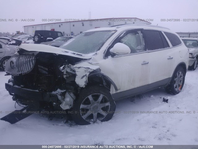 5GALVCED1AJ135660 - 2010 BUICK ENCLAVE CXL WHITE photo 2