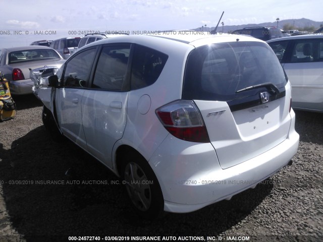 JHMGE8H35CS001956 - 2012 HONDA FIT WHITE photo 3