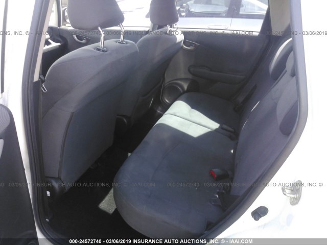 JHMGE8H35CS001956 - 2012 HONDA FIT WHITE photo 8