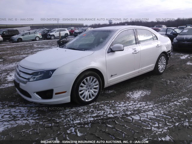 3FADP0L32AR177434 - 2010 FORD FUSION HYBRID WHITE photo 2