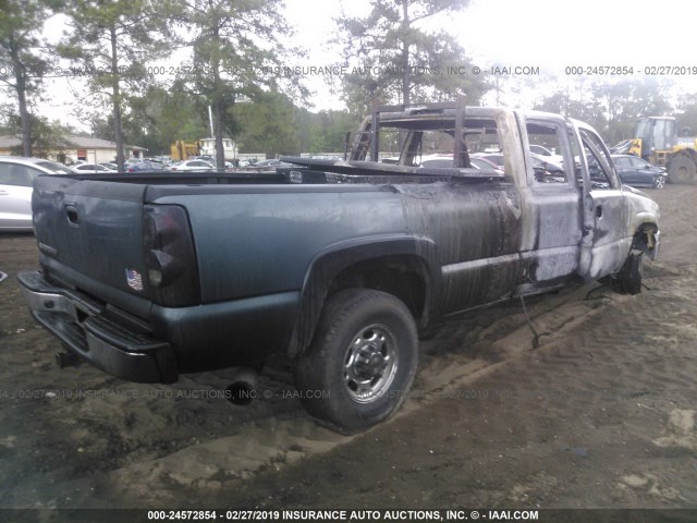 1GCHC29D87E150902 - 2007 CHEVROLET SILVERADO C2500 HEAVY DUTY BLUE photo 4