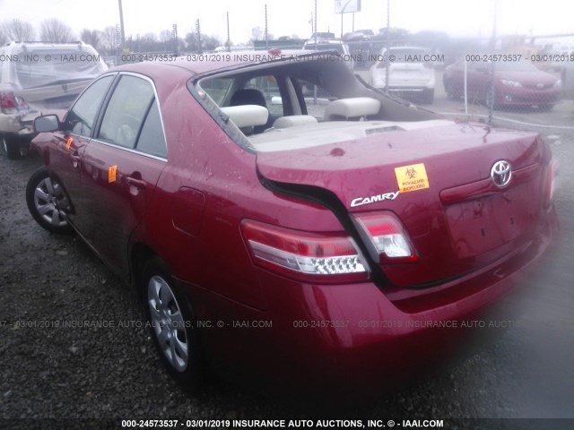 4T4BF3EK5AR063559 - 2010 TOYOTA CAMRY SE/LE/XLE RED photo 3