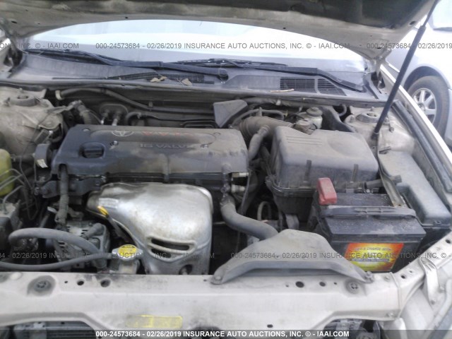 JTDBE32K020080171 - 2002 TOYOTA CAMRY LE/XLE/SE GOLD photo 10