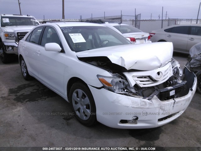 4T4BE46K99R127573 - 2009 TOYOTA CAMRY SE/LE/XLE WHITE photo 1