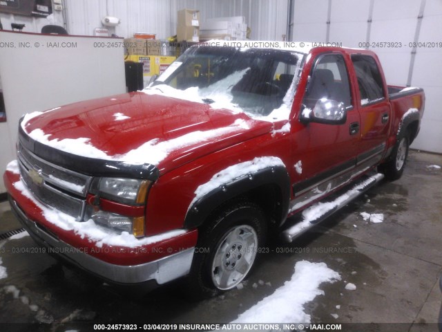 2GCEK13Z271171007 - 2007 CHEVROLET SILVERADO K1500 CLASSIC CREW CAB RED photo 2