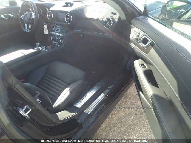 WDDJK6FA6FF034215 - 2015 MERCEDES-BENZ SL 400 BLACK photo 5