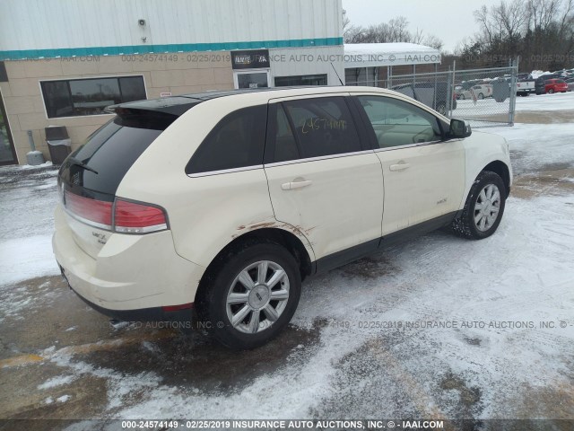 2LMDU88C17BJ07683 - 2007 LINCOLN MKX WHITE photo 4