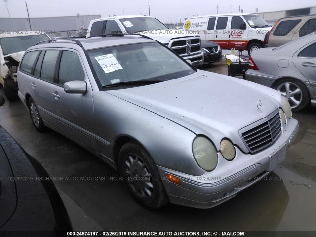 WDBJH65J91B307981 - 2001 MERCEDES-BENZ E 320 SILVER photo 1