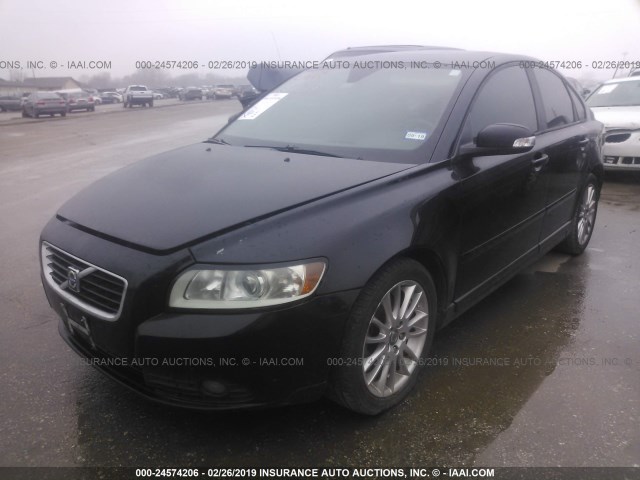 YV1382MS3A2504913 - 2010 VOLVO S40 2.4I BLACK photo 2