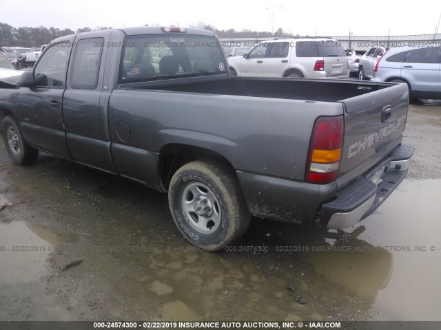 2GCEC19W821366497 - 2002 CHEVROLET SILVERADO C1500 GRAY photo 3