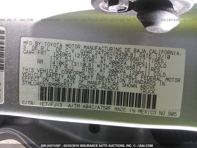 3TMLU4EN1BM066537 - 2011 TOYOTA TACOMA DOUBLE CAB 银色 照片 9