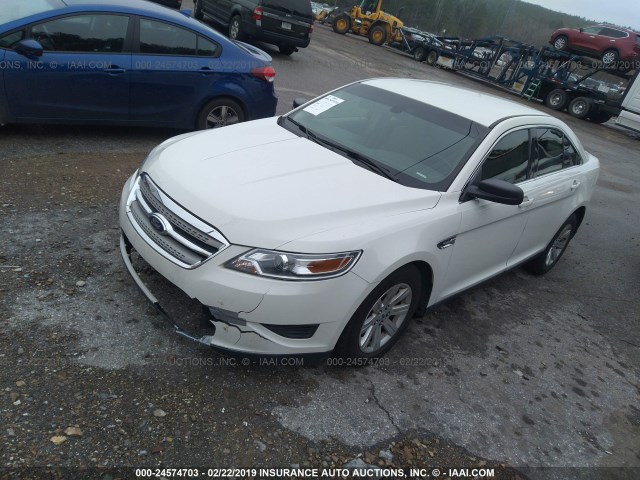 1FAHP2DW5BG154616 - 2011 FORD TAURUS SE WHITE photo 2