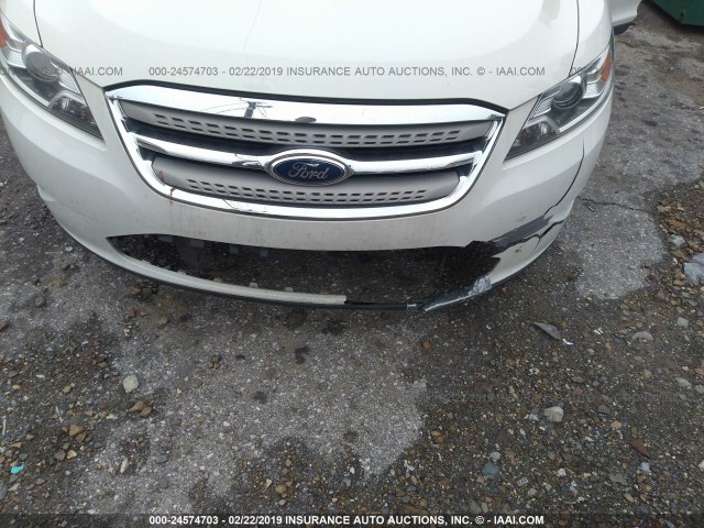 1FAHP2DW5BG154616 - 2011 FORD TAURUS SE WHITE photo 6