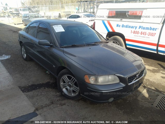 YV1RS592562536310 - 2006 VOLVO S60 2.5T GRAY photo 1