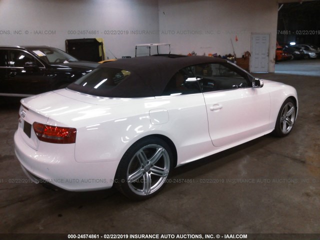 WAUVGAFH5AN020900 - 2010 AUDI S5 PRESTIGE WHITE photo 4