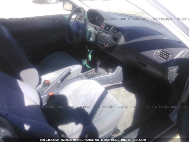 2HGEJ6443WH100117 - 1998 HONDA CIVIC DX SILVER photo 5