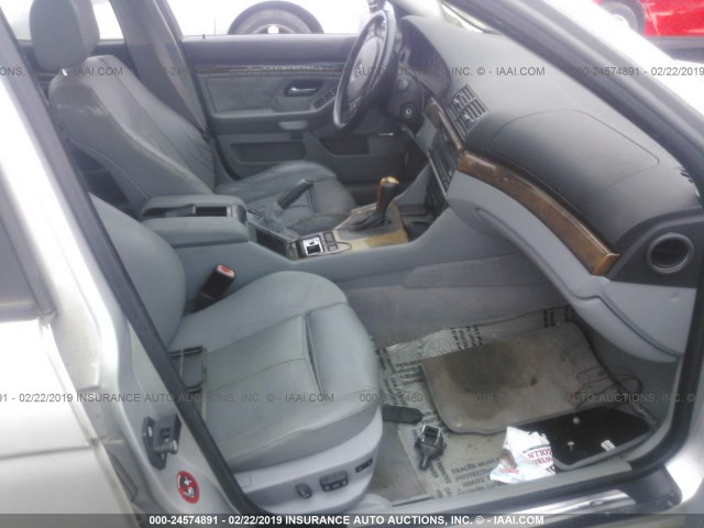 WBADN6344YGM64378 - 2000 BMW 540 I AUTOMATIC SILVER photo 5